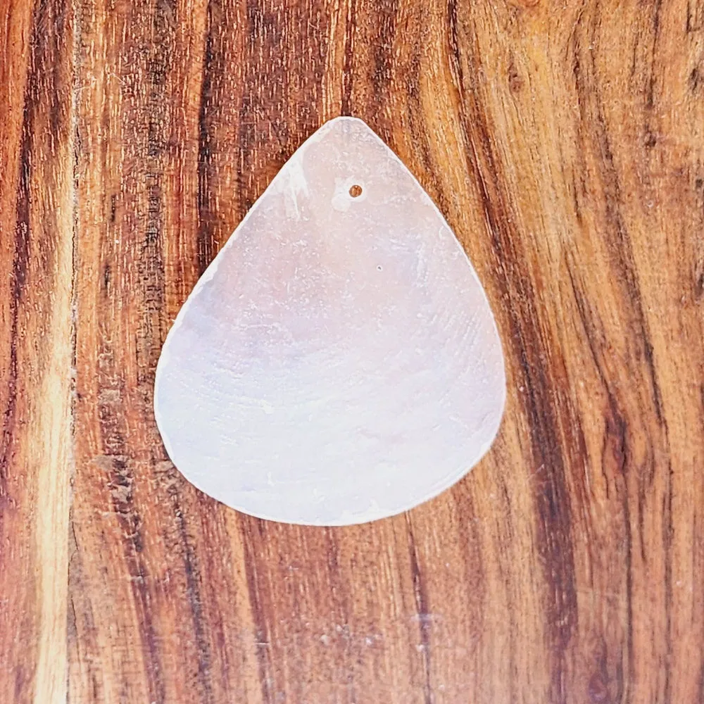 1-Hole 5cm Teardrop Capiz Shells (15)