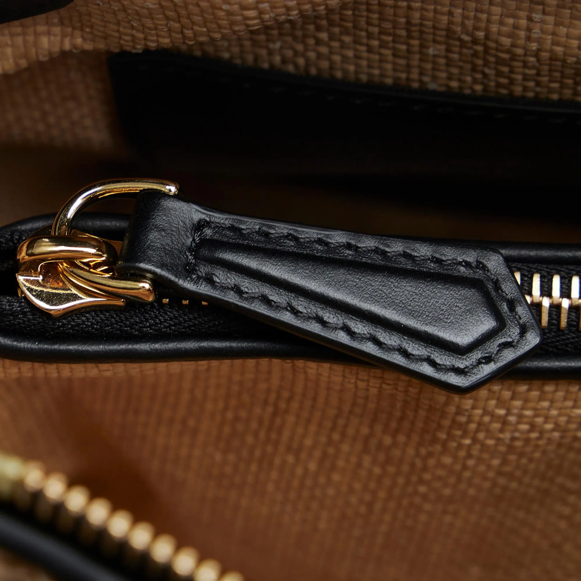 Fendi By The Way Satchel (SHG-tKhgUJ)