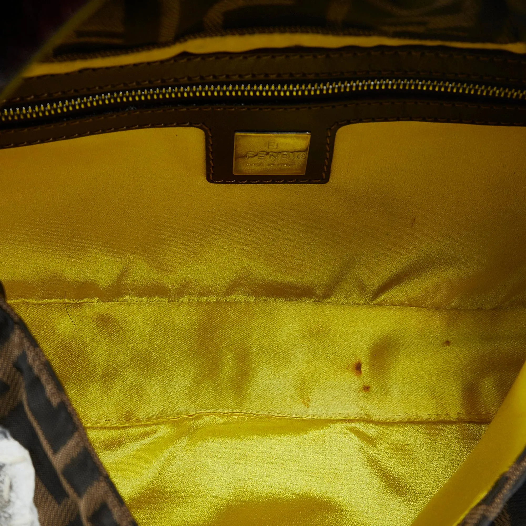 Fendi Embroidered Zucca Baguette (SHG-Kz6aJK)
