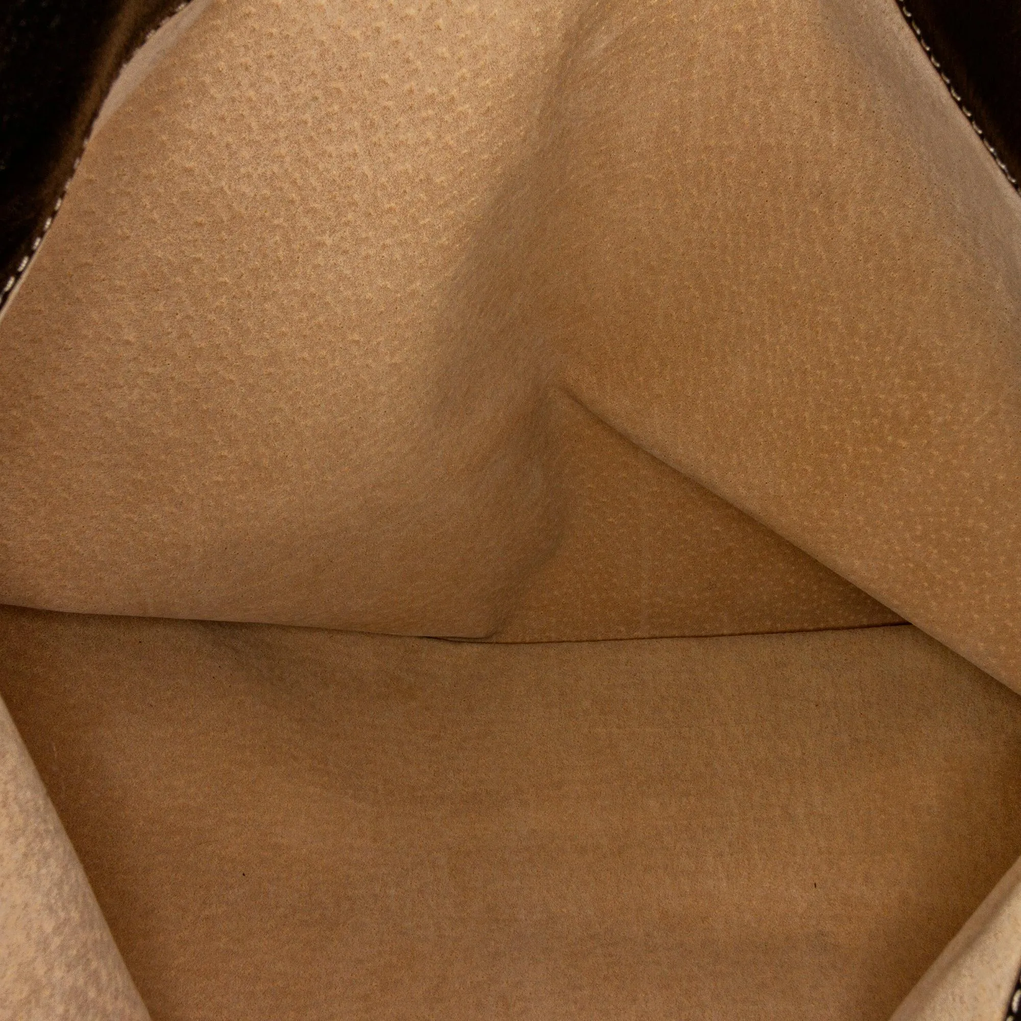 Fendi FF Leather Tote (SHG-37490)
