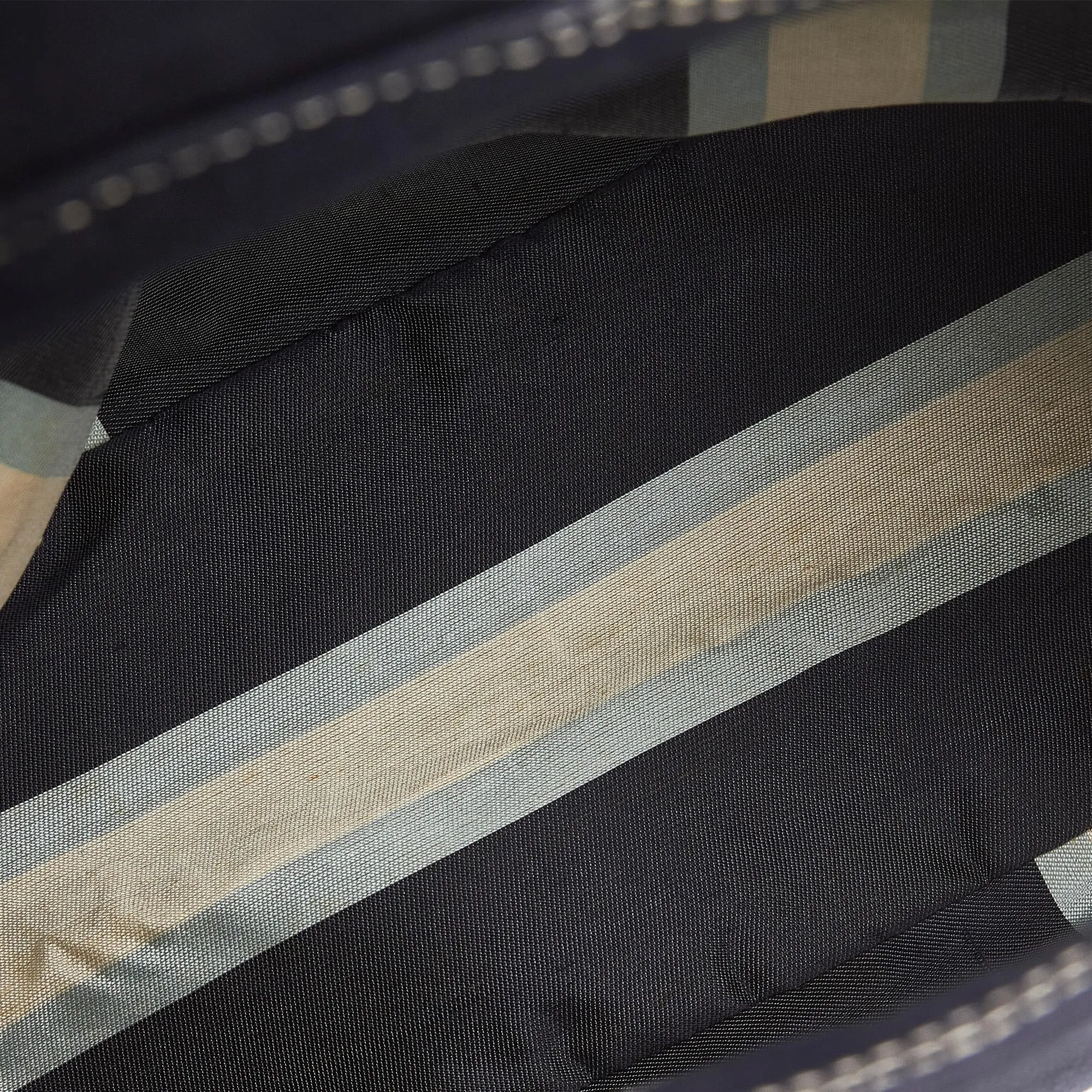 Fendi FF Marble Logo Shoulder Bag (SHG-FeEgbf)