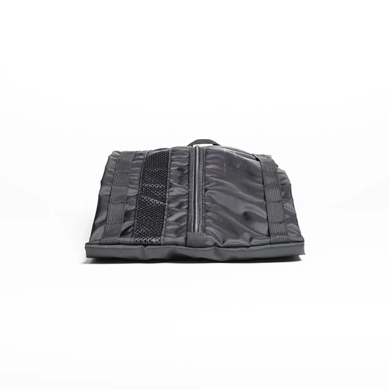 IAMRUNBOX Space Bag Black | Buy IAMRUNBOX Space Bag Black here | Outnorth