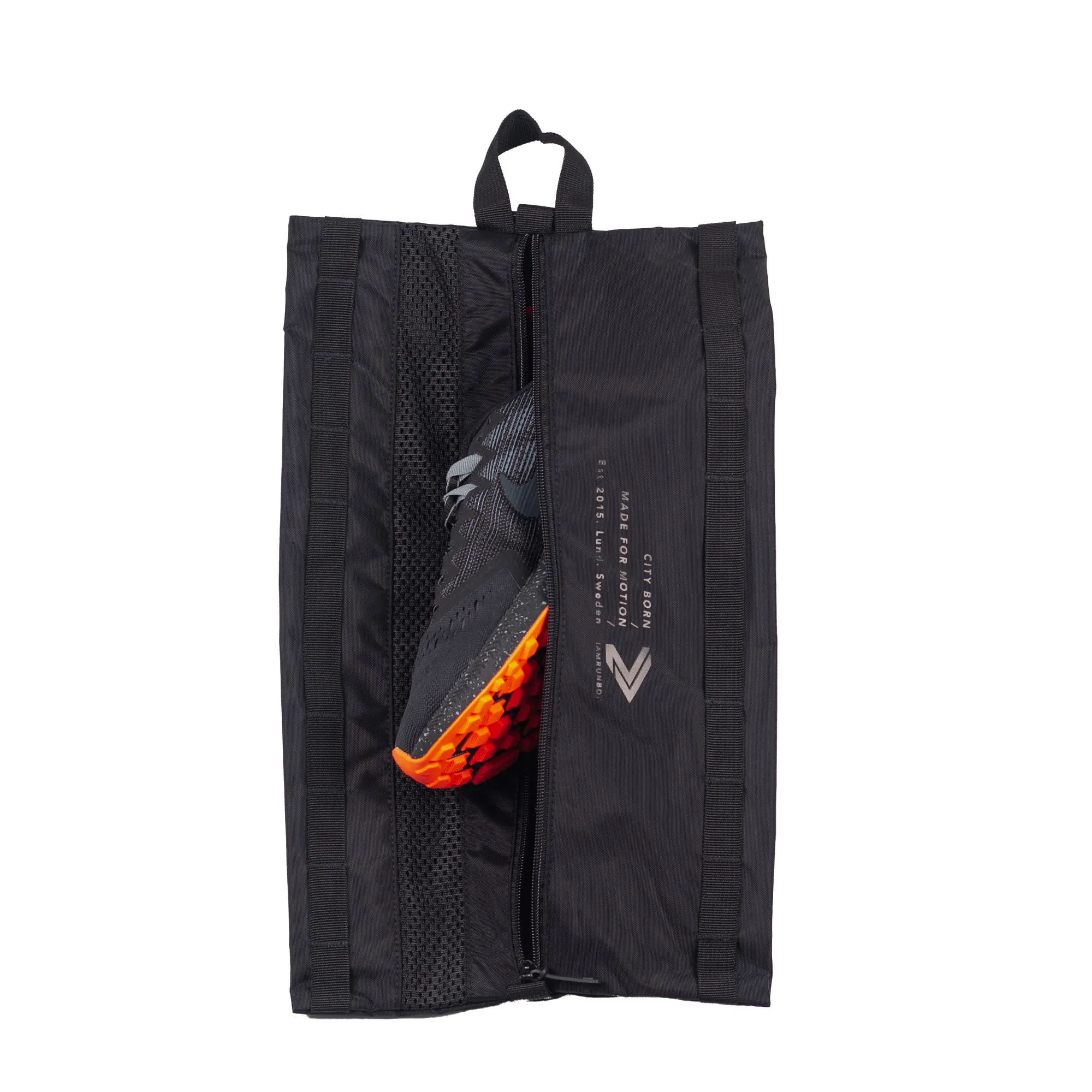 IAMRUNBOX Space Bag Black | Buy IAMRUNBOX Space Bag Black here | Outnorth