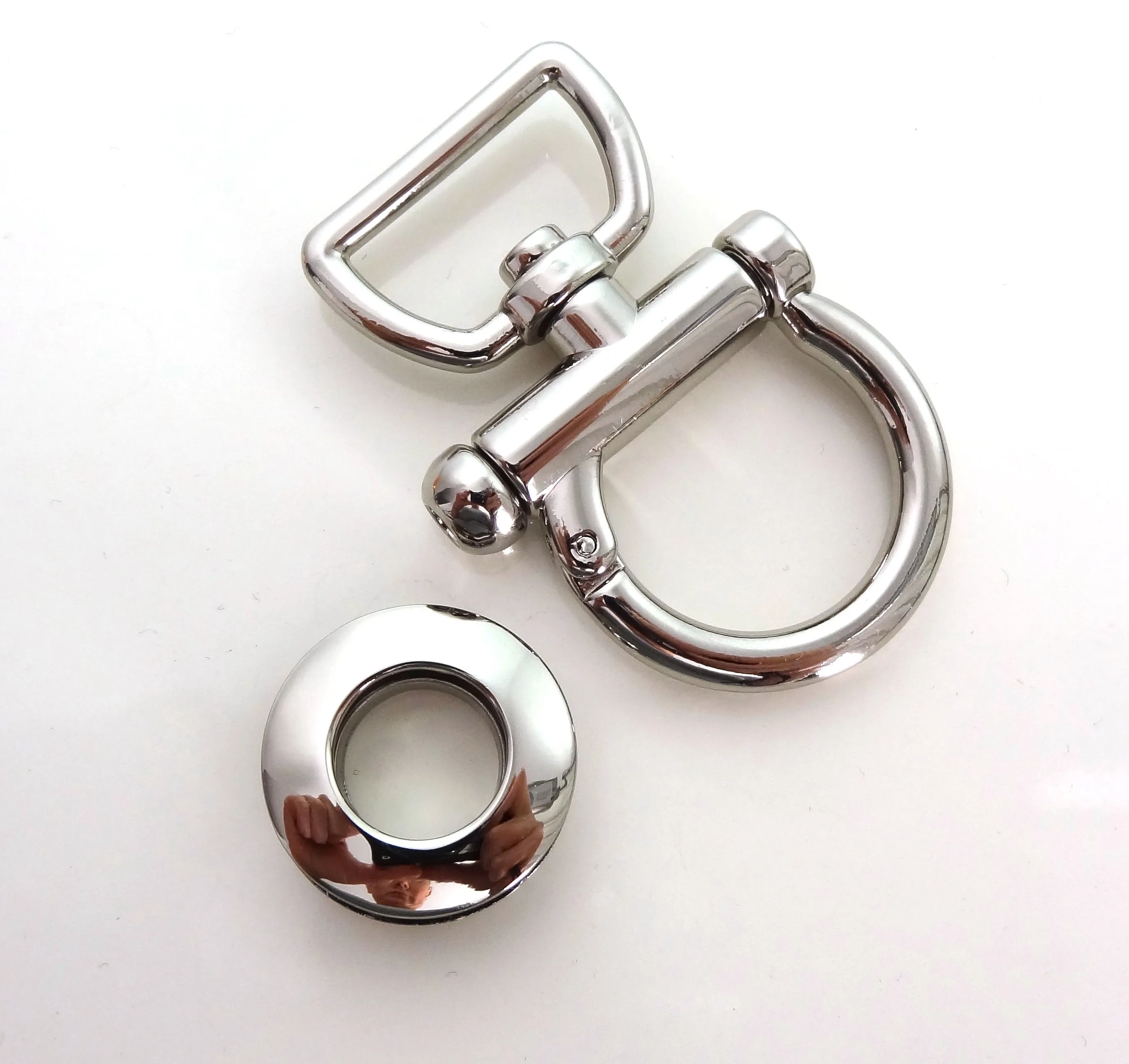 Snap Hook and Screw-In Grommets Hardware Kit -- Set of Two